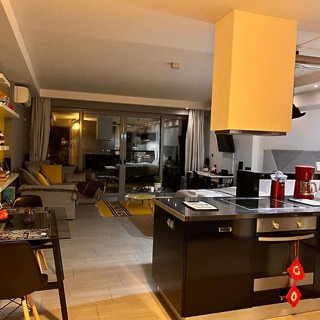 Stylish Boutique Loft With Private Balcony Appartement Athene Buitenkant foto
