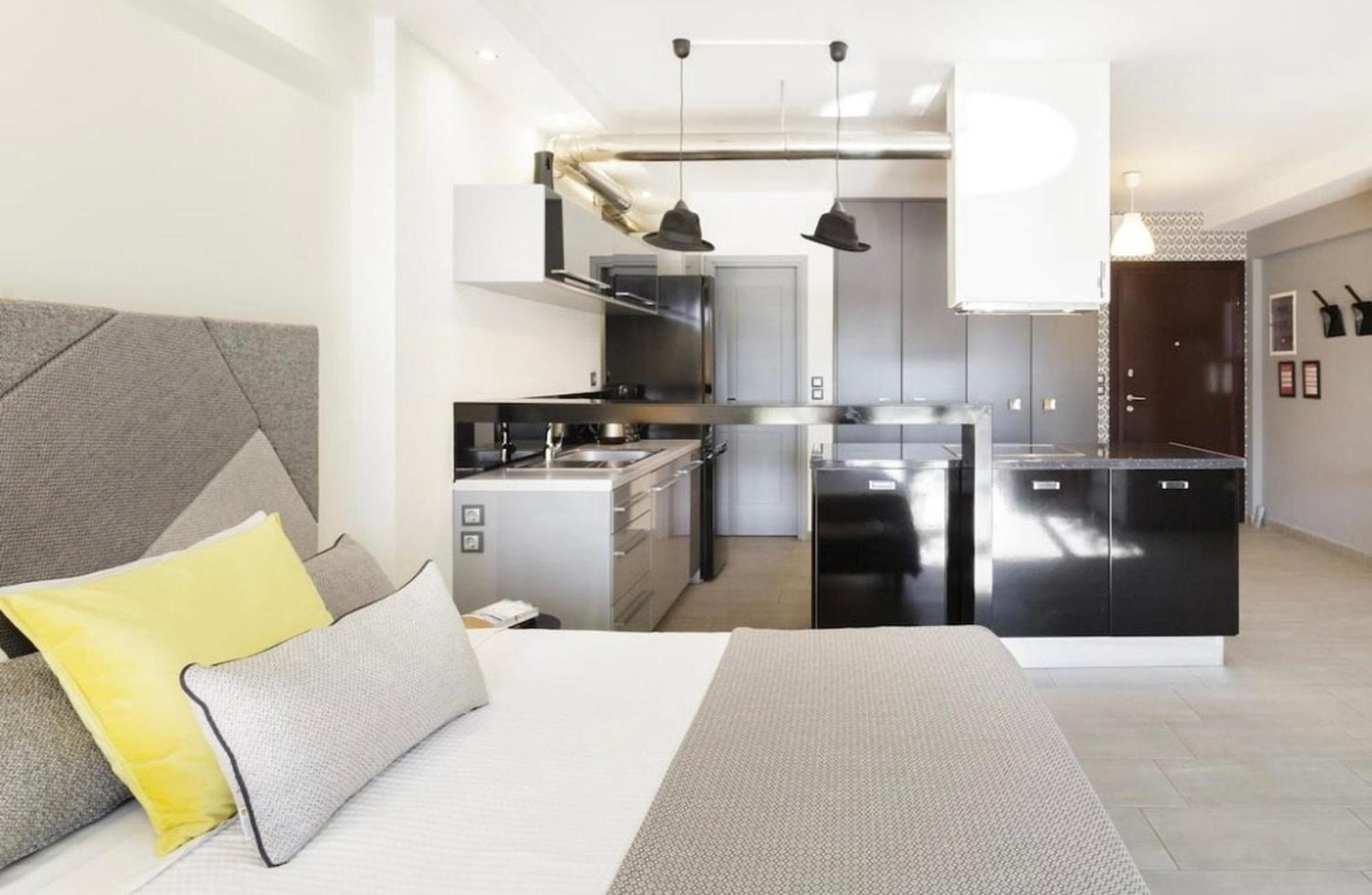 Stylish Boutique Loft With Private Balcony Appartement Athene Buitenkant foto