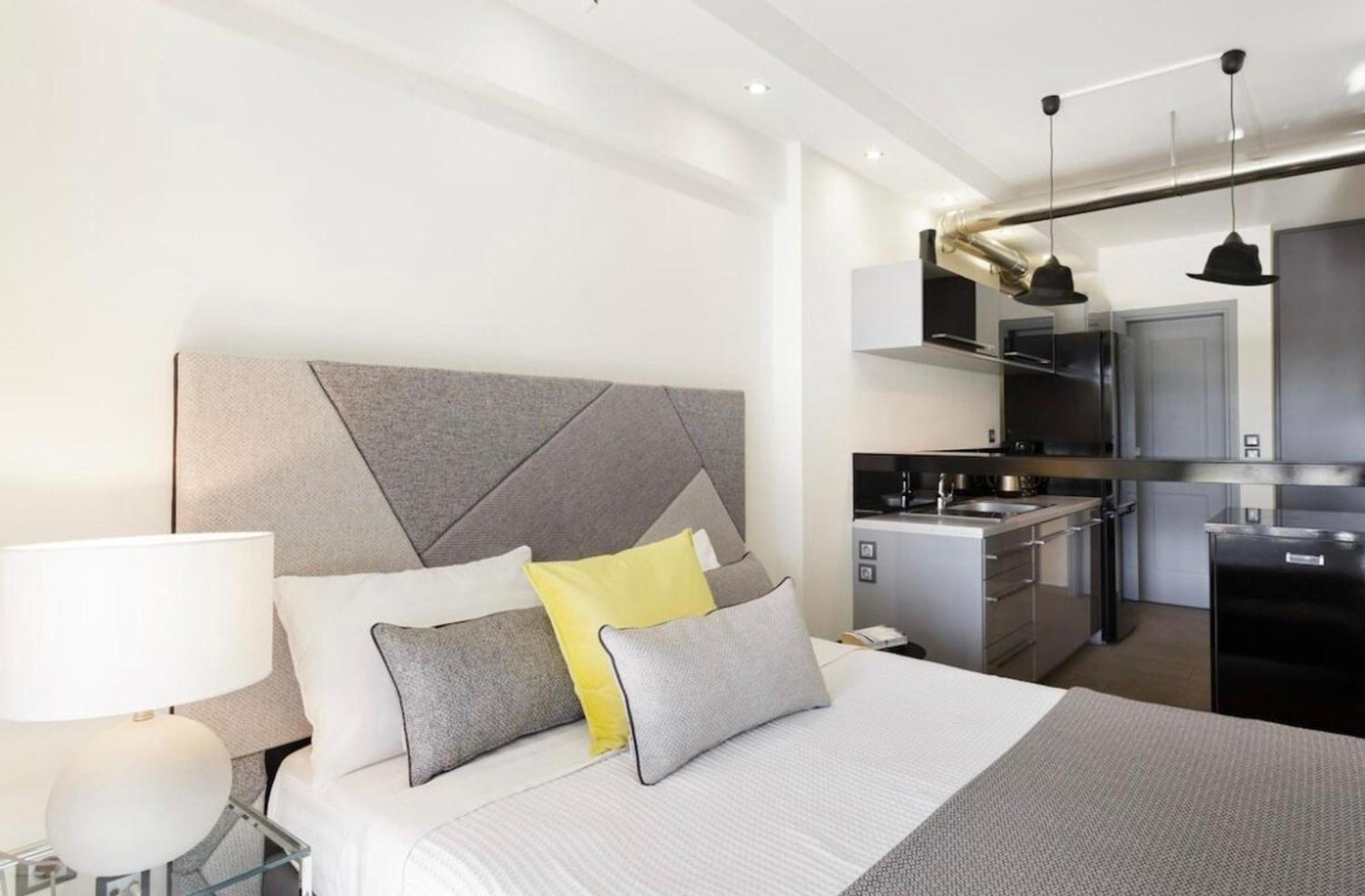 Stylish Boutique Loft With Private Balcony Appartement Athene Buitenkant foto